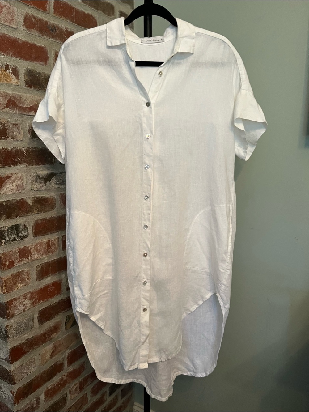 Cut loose white 100% linen shirt dress | size medium